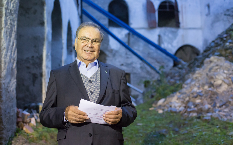 KR Josef Steinringer, Obmann Museumsverein Burg Heinfels: „Burg Heinfels wurde zur Ruine. Jetzt wollen wir sie vor dem Verfall retten und ihr wieder kräftiges Leben einhauchen."